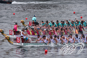 Over 5,000 athletes from 12 countries and regions, who competed for a number of championships in the CCB (Asia) Hong Kong International Dragon Boat Races.