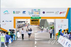 10公里挑戰組男子全場由肯亞跑手薩穆埃爾以28分正奪得冠軍。