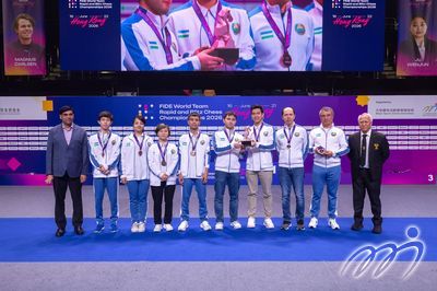 凭借着Nodirbek Abdusattorov与Javokhir Sindarov的非凡表现，乌兹别克 (Uzbekistan) 成功摘下 「FIDE 世界团体超快棋锦标赛2026」铜牌。