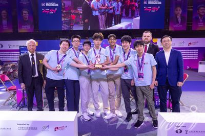 由香港年青棋手组成的 Hong Kong Young Dragons 于FIDE世界业余团体快棋国际象棋锦标赛摘铜。