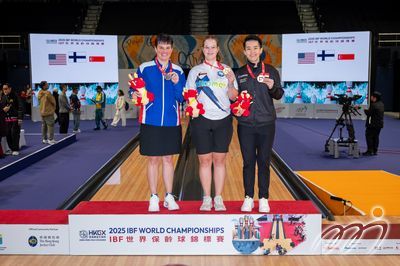 女子个人全能赛奖牌: 金牌由芬兰的柏嘉宁赢得，美国的宝奥华丝姬获得银牌，新加坡的黄琳芷取得铜牌。