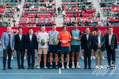 Luke Johnson (4th from left) and Sander Arends (5thfrom left) won their second doubles title over Karen Khachanov (4th from right) and Andrey Rublev (5th from right) in the doubles final of the Bank of China Hong Kong Tennis Open 2025.(From L to R):Mark Woodforde, Tournament Ambassador, Oscar Chow, Honourary Secretary of Hong Kong, China Tennis Association and Chairman of Hong Kong Tennis Open Steering Committee, Mr. Sun Yu, Vice Chairman and Chief Executive of Bank of China (Hong Kong), Doubles champions Luke Johnson and Sander Arends, Runners up Andrey Rublev and Karen Khachanov, Mr. Michael Cheng, President of Hong Kong, China Tennis Association, Mr Cedric Mourier, ATP Supervisor, Mr Pat Cash, Tournament Ambassador. 