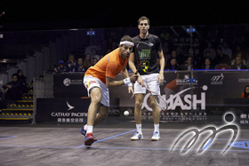 Mohammed Elshorbagy overcame his fellow Egyptian Ali Farag in five games in the final to claim his third title in four years.
