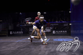 Mohammed Elshorbagy overcame his fellow Egyptian Ali Farag at a straight to retain his title.