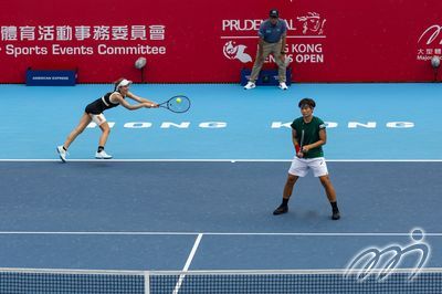 雙打亞軍 - 小堀桃子 (日本), 平堂·普利普耶荷(泰國)