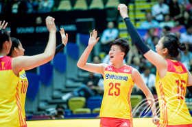 Asian rivals China and Japan put on a spectacular show, where China came out on top with a 3-0 (25-21, 25-19, 25-17) win over Japan.