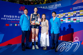 Team China's most popular player was presented to Ms. Ting ZHU, the most popular coach was presented to Ms. Ping LANG and the most popular team went to Team China.