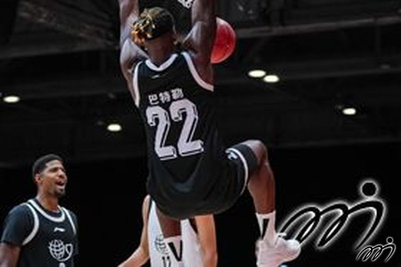 Slam dunk from Jimmy Butler