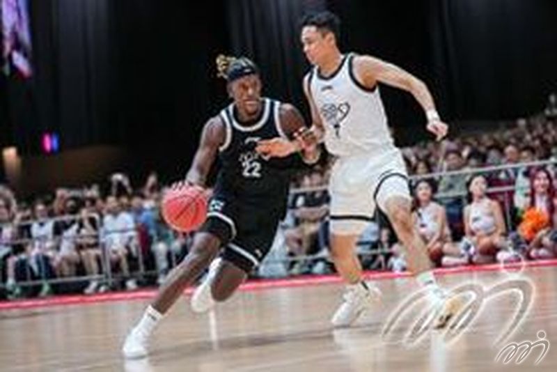 Jimmy Butler dribbles